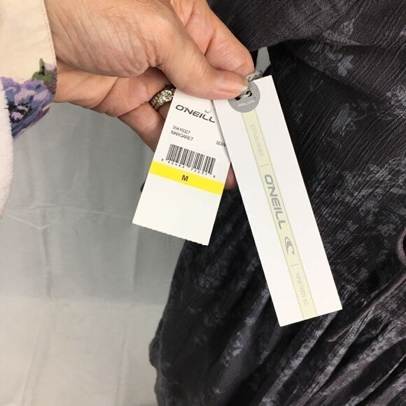 O’Neill gray floral long sleeved dress Medium - Picture 5 of 8